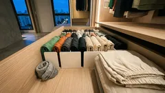 Uma mudança simples na dobra que faz o guarda-roupa render mais: 9 dicas práticas