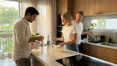 Você limpa, mas desinfeta mesmo? O detalhe do tempo de contato que quase todo mundo ignora