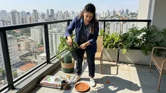 17 ideias de vasos e cachepôs reaproveitados para decorar a casa sem errar na drenagem